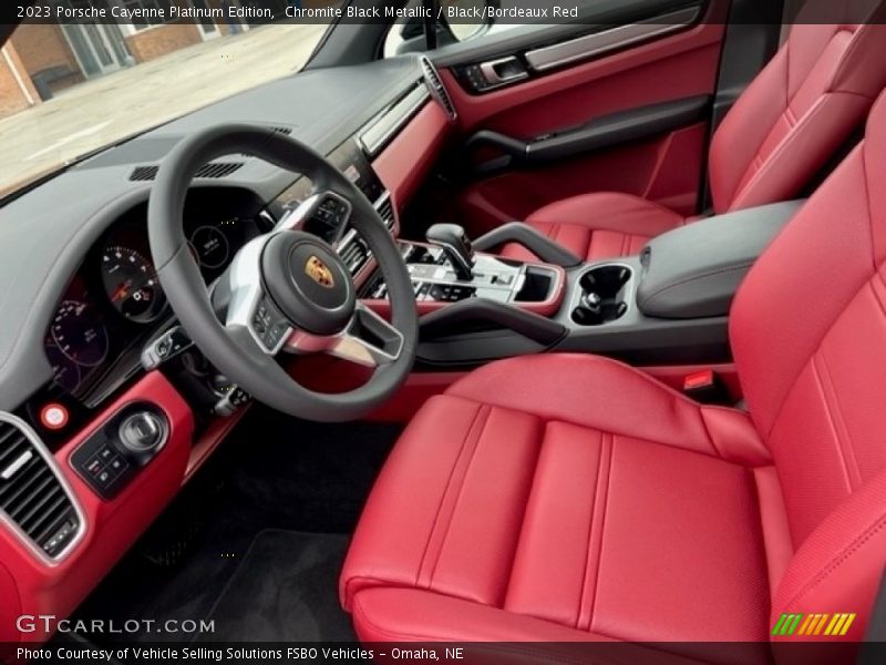  2023 Cayenne Platinum Edition Black/Bordeaux Red Interior