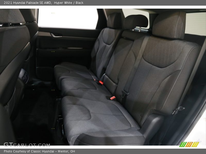 Hyper White / Black 2021 Hyundai Palisade SE AWD