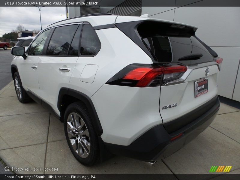 Super White / Black 2019 Toyota RAV4 Limited AWD