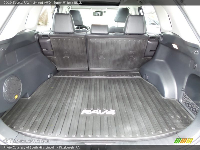 Super White / Black 2019 Toyota RAV4 Limited AWD