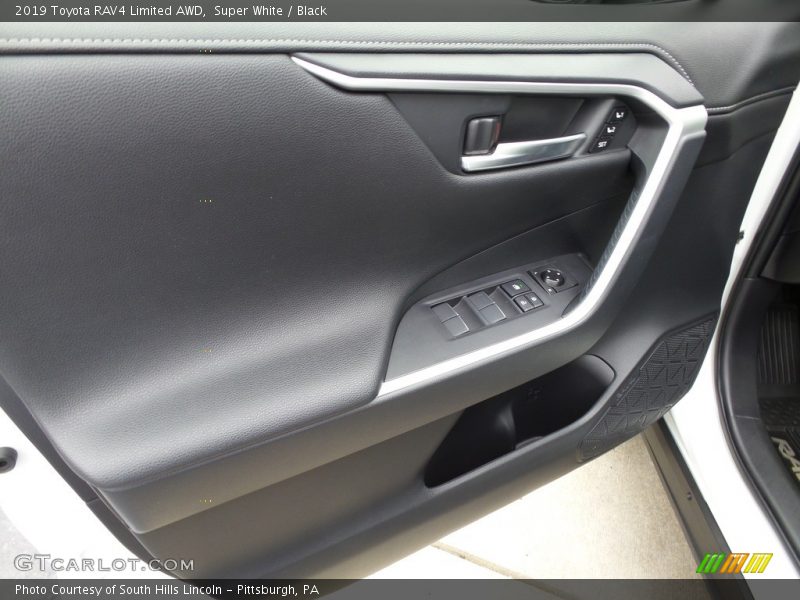 Super White / Black 2019 Toyota RAV4 Limited AWD