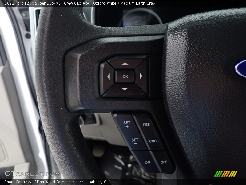 Oxford White / Medium Earth Gray 2022 Ford F250 Super Duty XLT Crew Cab 4x4
