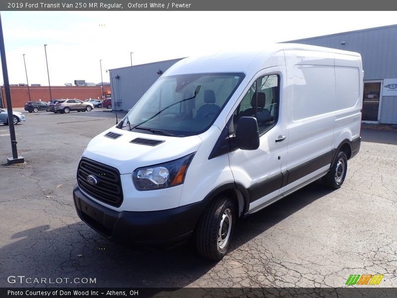 Oxford White / Pewter 2019 Ford Transit Van 250 MR Regular