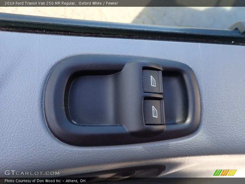 Oxford White / Pewter 2019 Ford Transit Van 250 MR Regular