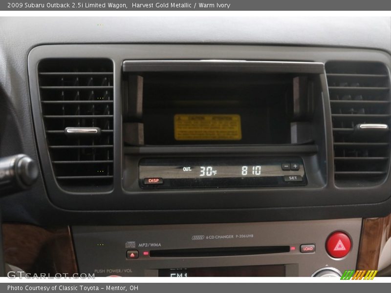 Harvest Gold Metallic / Warm Ivory 2009 Subaru Outback 2.5i Limited Wagon