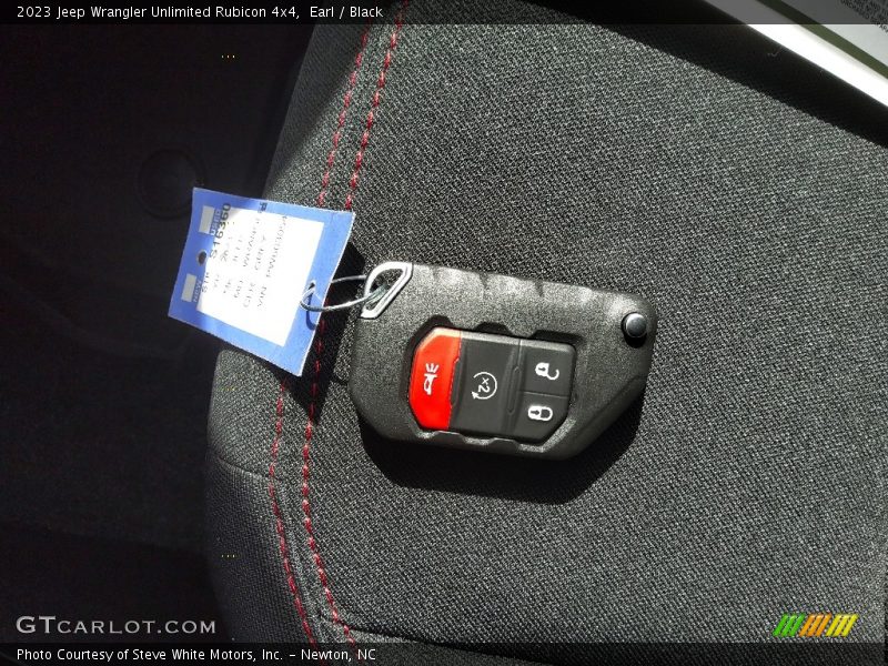 Keys of 2023 Wrangler Unlimited Rubicon 4x4