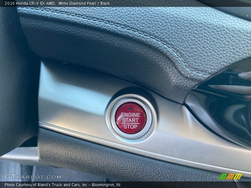 White Diamond Pearl / Black 2016 Honda CR-V EX AWD
