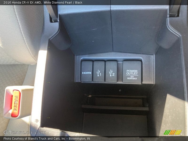 White Diamond Pearl / Black 2016 Honda CR-V EX AWD