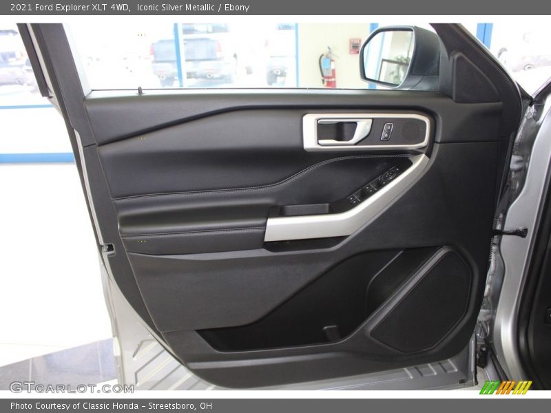 Door Panel of 2021 Explorer XLT 4WD