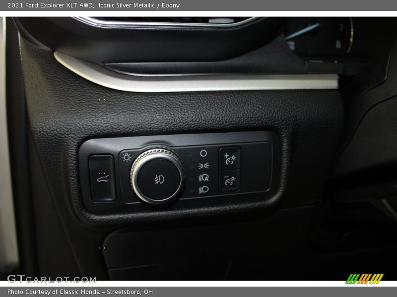 Controls of 2021 Explorer XLT 4WD
