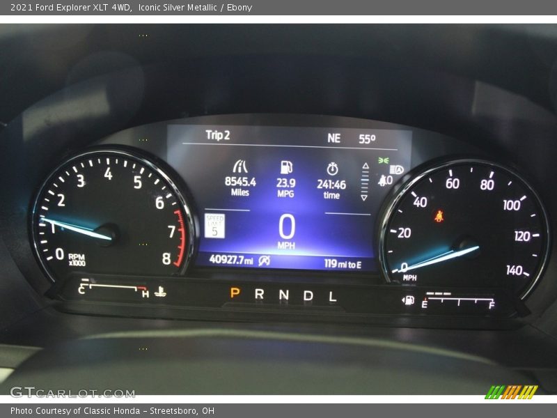  2021 Explorer XLT 4WD XLT 4WD Gauges