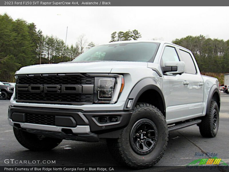 Front 3/4 View of 2023 F150 SVT Raptor SuperCrew 4x4