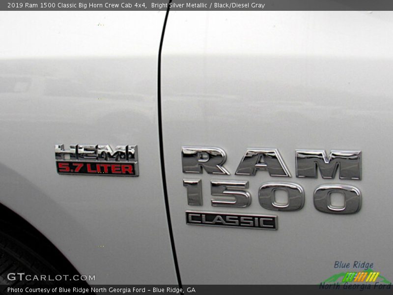 Bright Silver Metallic / Black/Diesel Gray 2019 Ram 1500 Classic Big Horn Crew Cab 4x4