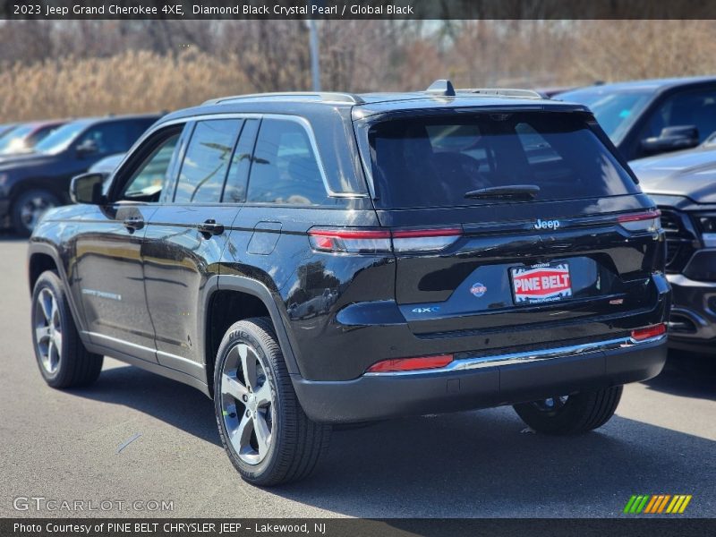Diamond Black Crystal Pearl / Global Black 2023 Jeep Grand Cherokee 4XE