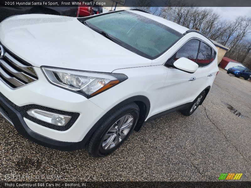 Frost White Pearl / Beige 2016 Hyundai Santa Fe Sport