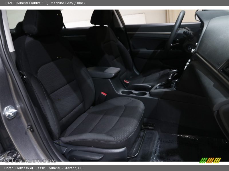 Machine Gray / Black 2020 Hyundai Elantra SEL