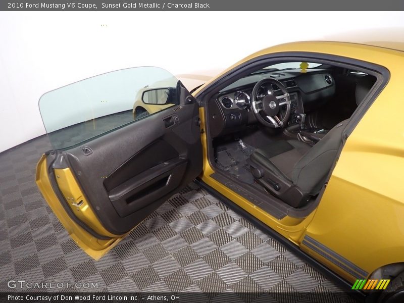 Sunset Gold Metallic / Charcoal Black 2010 Ford Mustang V6 Coupe