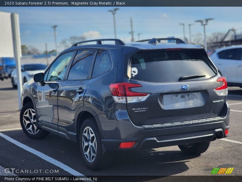 Magnetite Gray Metallic / Black 2020 Subaru Forester 2.5i Premium