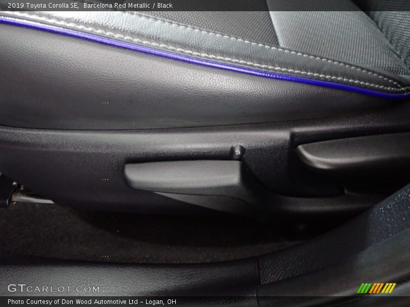 Barcelona Red Metallic / Black 2019 Toyota Corolla SE