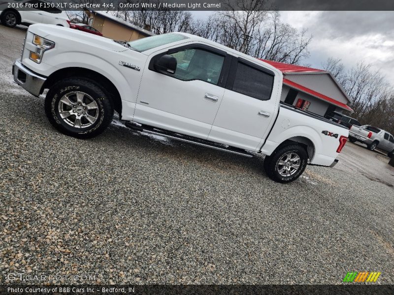 Oxford White / Medium Light Camel 2016 Ford F150 XLT SuperCrew 4x4