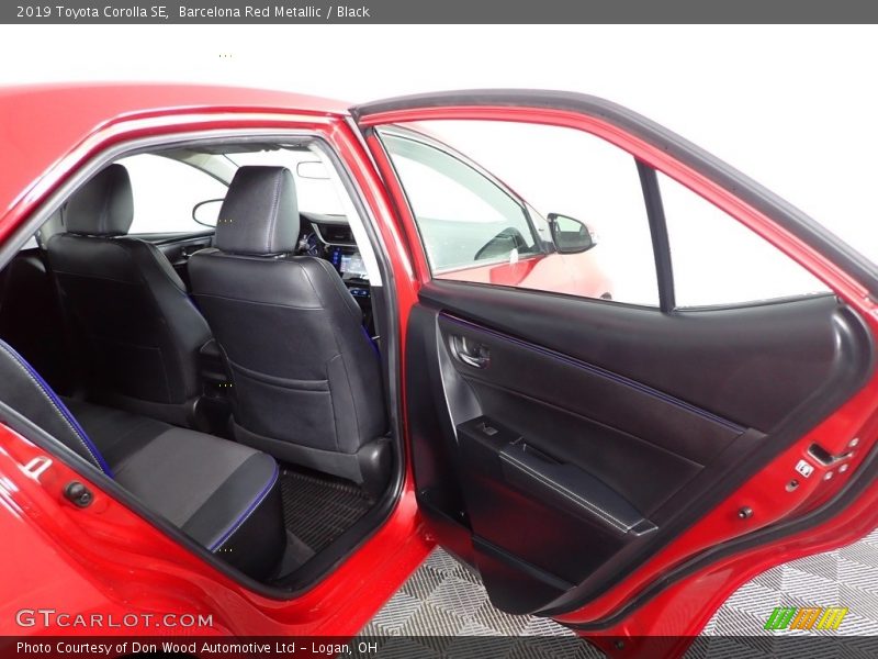 Barcelona Red Metallic / Black 2019 Toyota Corolla SE