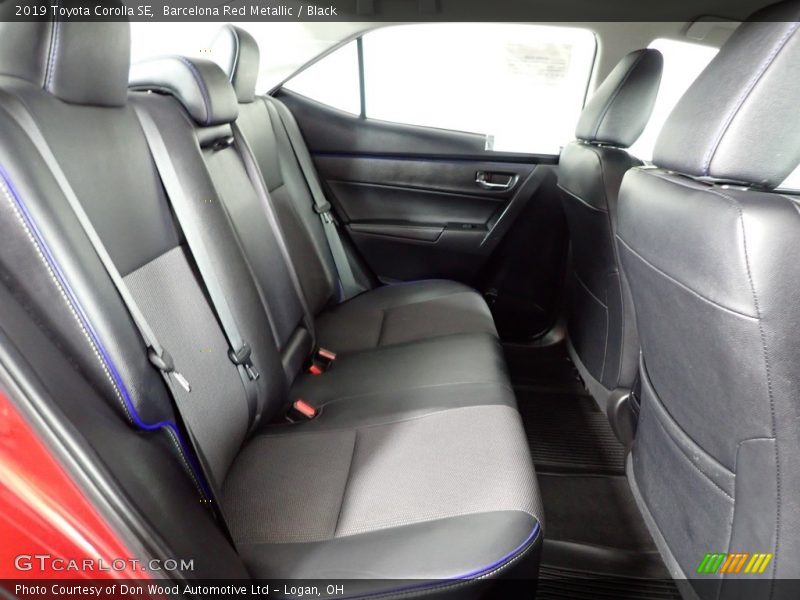 Barcelona Red Metallic / Black 2019 Toyota Corolla SE