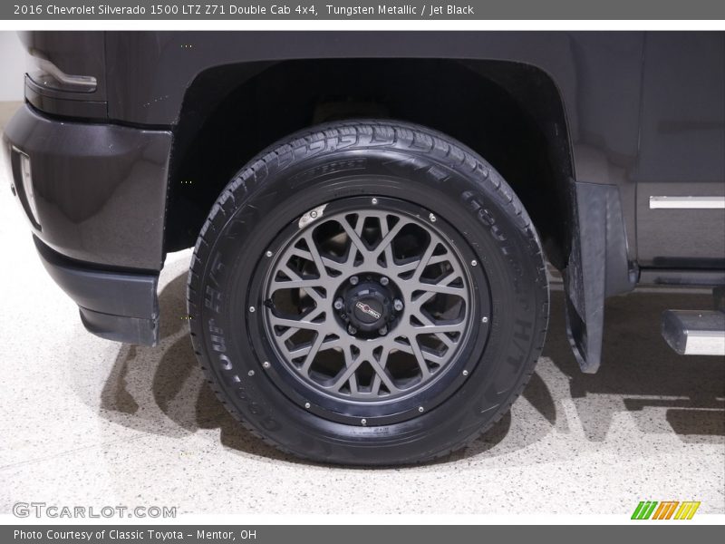 Custom Wheels of 2016 Silverado 1500 LTZ Z71 Double Cab 4x4