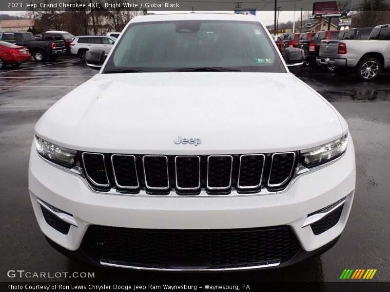 Bright White / Global Black 2023 Jeep Grand Cherokee 4XE