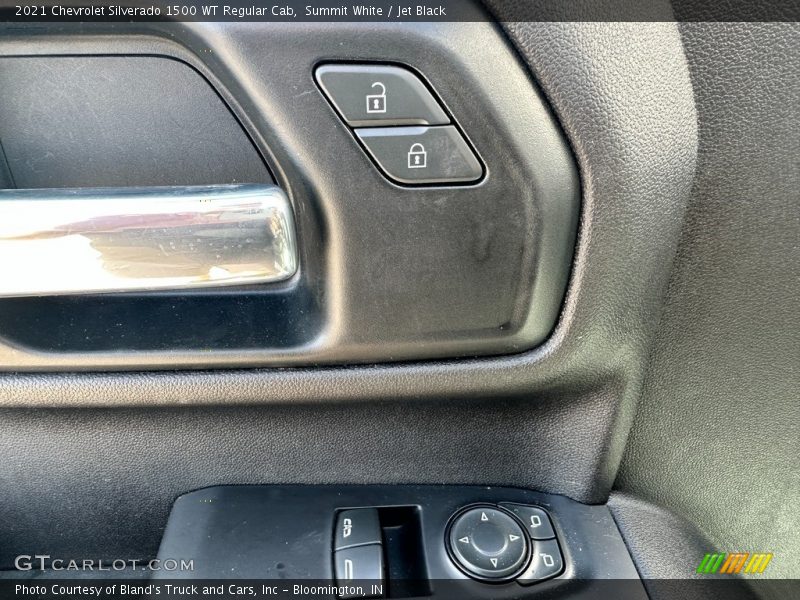 Summit White / Jet Black 2021 Chevrolet Silverado 1500 WT Regular Cab