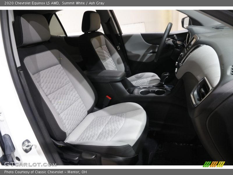 Summit White / Ash Gray 2020 Chevrolet Equinox LS AWD