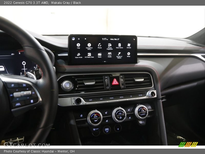 Makalu Gray / Black 2022 Genesis G70 3.3T AWD