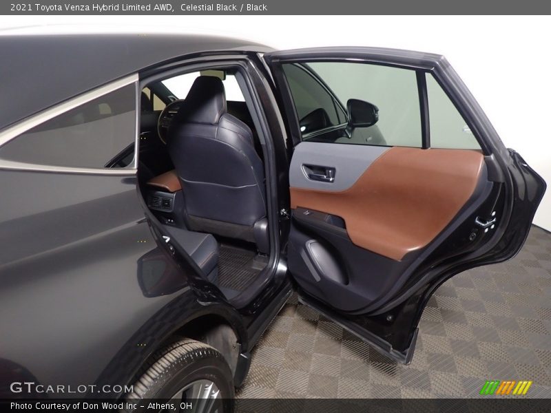 Door Panel of 2021 Venza Hybrid Limited AWD