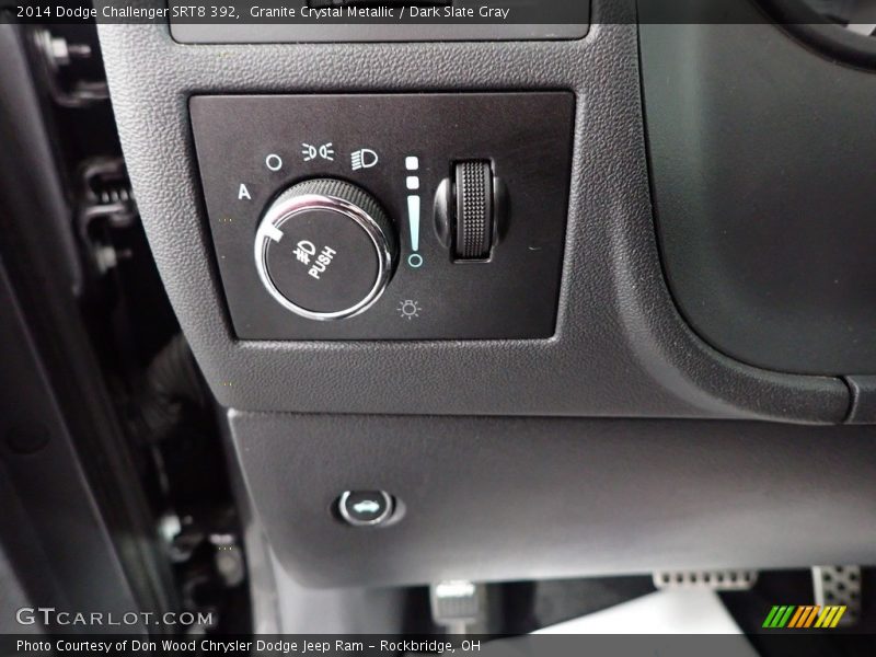 Granite Crystal Metallic / Dark Slate Gray 2014 Dodge Challenger SRT8 392