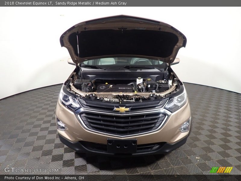 Sandy Ridge Metallic / Medium Ash Gray 2018 Chevrolet Equinox LT