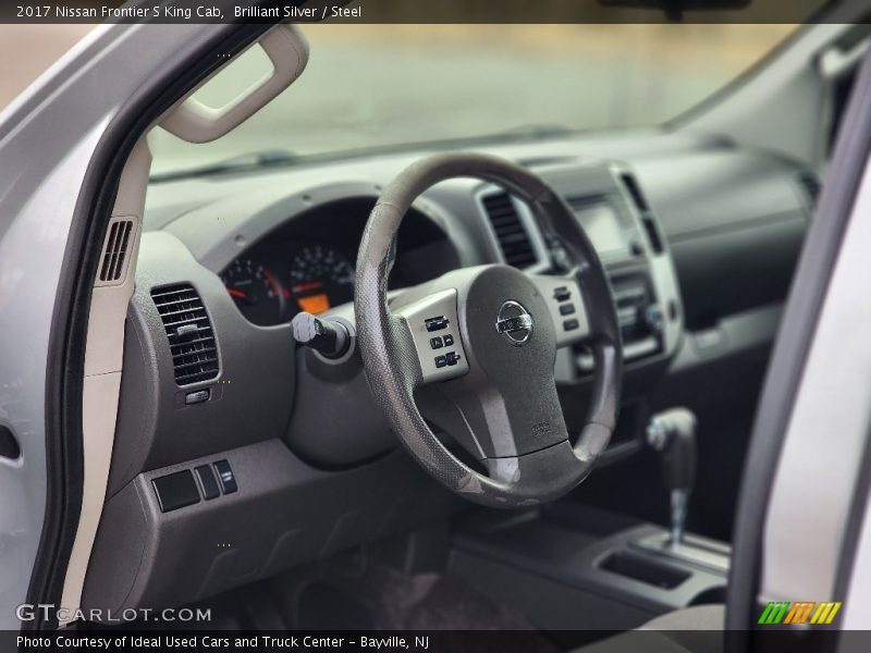 Brilliant Silver / Steel 2017 Nissan Frontier S King Cab