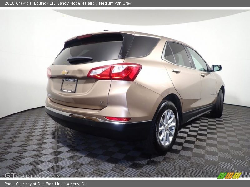 Sandy Ridge Metallic / Medium Ash Gray 2018 Chevrolet Equinox LT