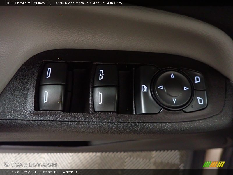 Sandy Ridge Metallic / Medium Ash Gray 2018 Chevrolet Equinox LT