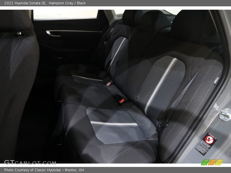 Hampton Gray / Black 2022 Hyundai Sonata SE