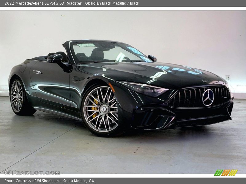 Front 3/4 View of 2022 SL AMG 63 Roadster