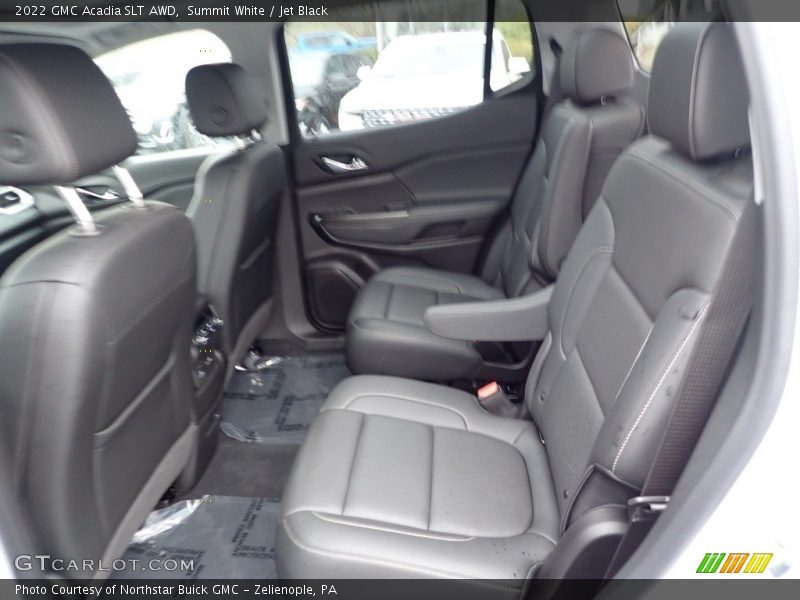 Summit White / Jet Black 2022 GMC Acadia SLT AWD