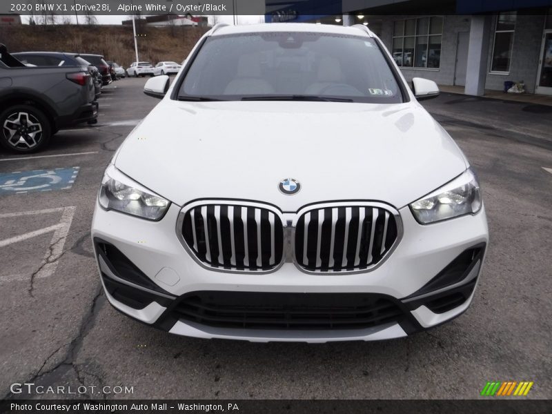 Alpine White / Oyster/Black 2020 BMW X1 xDrive28i