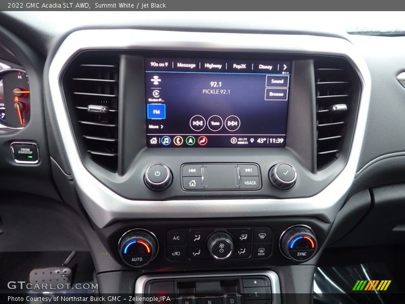 Summit White / Jet Black 2022 GMC Acadia SLT AWD