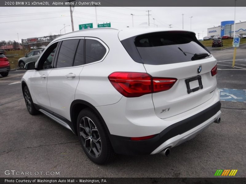 Alpine White / Oyster/Black 2020 BMW X1 xDrive28i