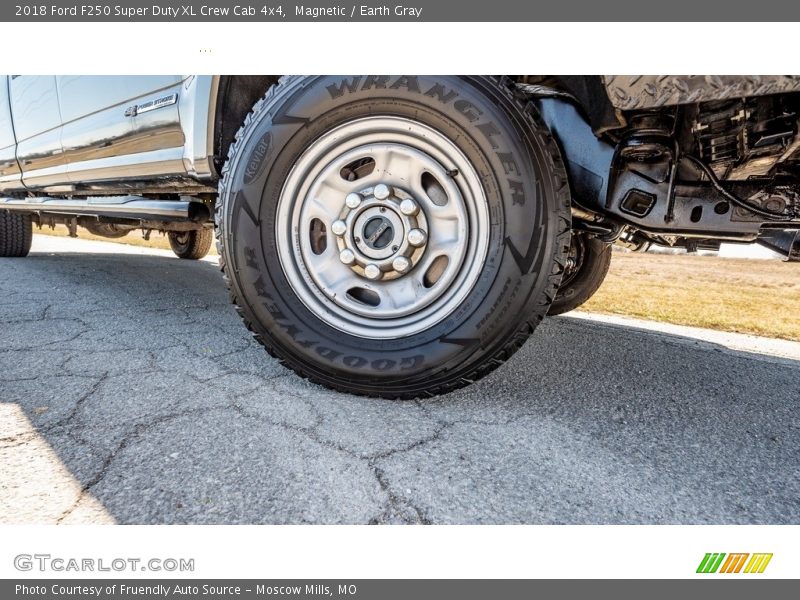 Magnetic / Earth Gray 2018 Ford F250 Super Duty XL Crew Cab 4x4