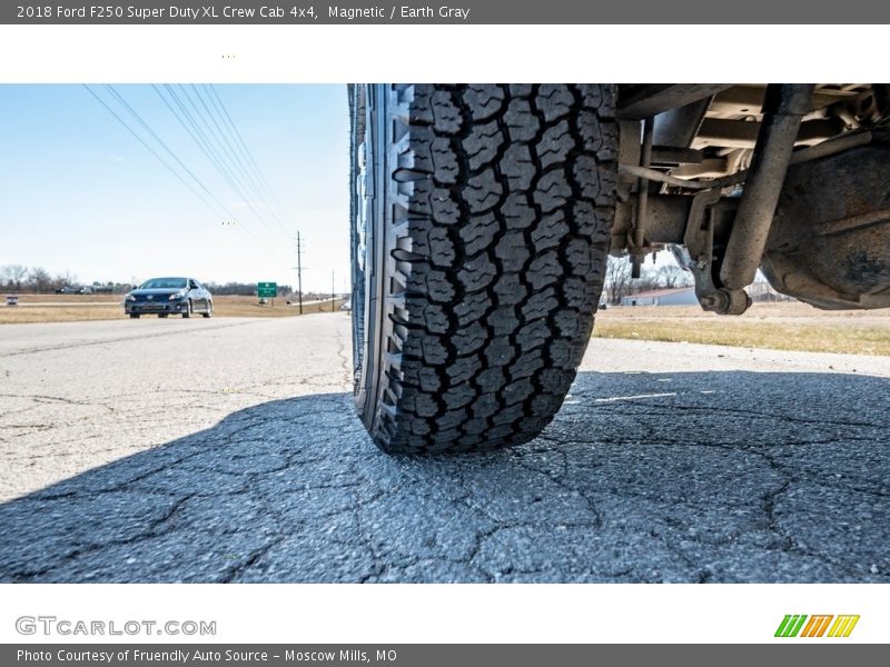 Magnetic / Earth Gray 2018 Ford F250 Super Duty XL Crew Cab 4x4