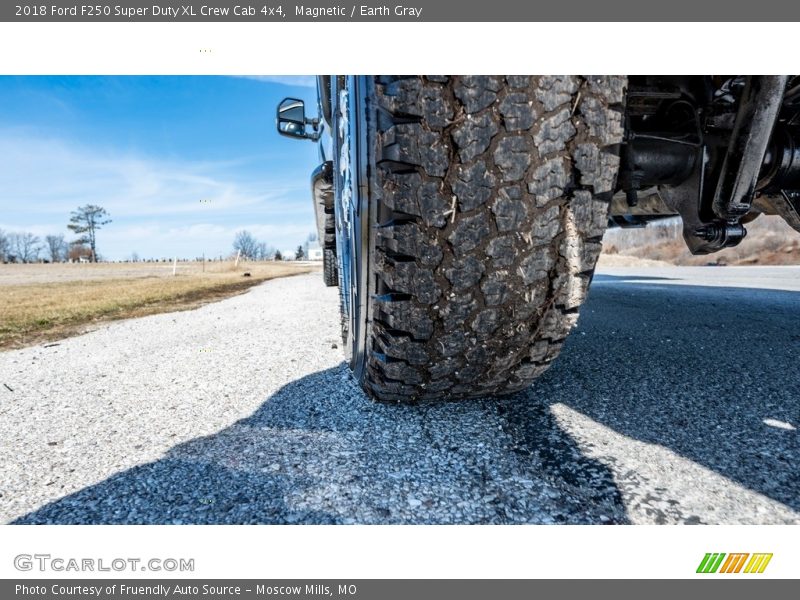 Magnetic / Earth Gray 2018 Ford F250 Super Duty XL Crew Cab 4x4