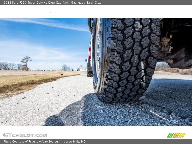 Magnetic / Earth Gray 2018 Ford F250 Super Duty XL Crew Cab 4x4