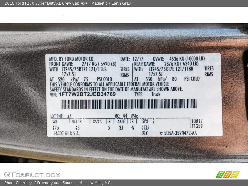 Magnetic / Earth Gray 2018 Ford F250 Super Duty XL Crew Cab 4x4