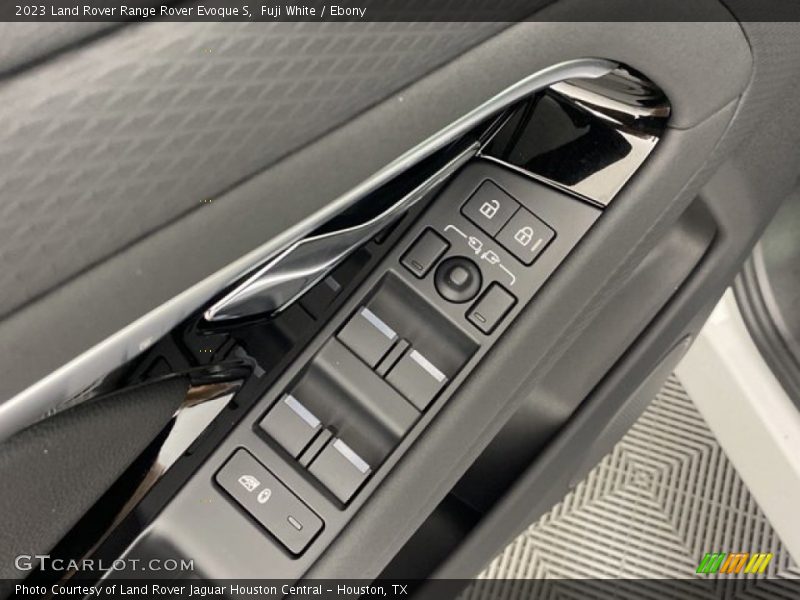 Fuji White / Ebony 2023 Land Rover Range Rover Evoque S
