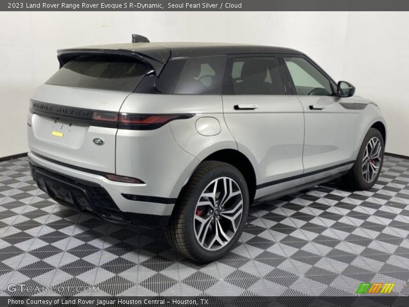 Seoul Pearl Silver / Cloud 2023 Land Rover Range Rover Evoque S R-Dynamic